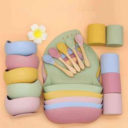 5pcs/set BPA Free Baby Silicone Tableware Waterproof Bib Solid Colour Dinner Plate Sucker Bowl And Spoon forkFor Children G1210