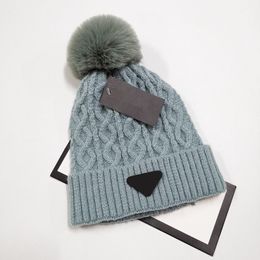 Pom Pom Women Beanie Knitted Wool Hat Classical Color Designer Ladies Winter Keep Warm Hats 2021