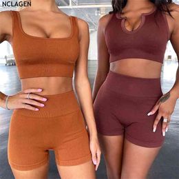NCLAGEN Women 2 Two Piece Set Stripe Seamless Sexy Gym Workout Clothes Sports Bra + Shorts Yoga Suit Tracksuit Fitness Outfits 210802