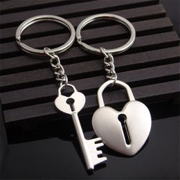 10Pieces/Lot New 2Pcs/set Love Lock Heart Keyring Couple Keychain Key Ring New Fashion Valentines Day Wedding Gift for friends