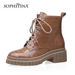 SOPHITINA Women's Shoes Fashion High Quality British Style Genuine Leather Ladies Ankle Boots Round Toe Winter Shoes Women SO597 210513