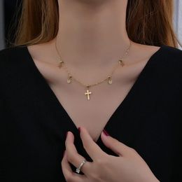 Pendant Necklaces 14K Gold Plated Hiphop Cross Round Pendants Necklace For Women Men Titanium Steel Clavicle Chain Jewellery Gift