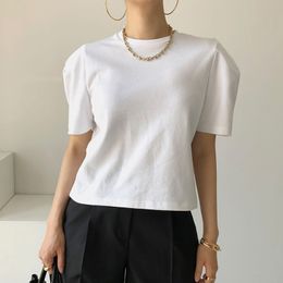 Women Summer Simple Versatile White O-neck Solid Loose Back Split Colour Short Puff Sleeve T-shirt Top 16F0988 210510