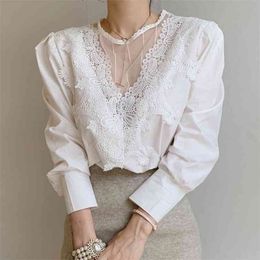 Elegant Korean Sweet Lace Hook Flower Blouse Women White O-neck Puff Long Sleeve Pullover Blusas Spring 210519