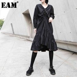 [EAM] Women Drawstring Pleated Ruffles Big Hem Dress V-Neck Long Sleeve Loose Fit Fashion Spring Autumn 1A630 21512