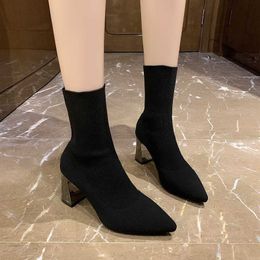 Autumn and Winter Women's Shoes Sexy High Heels Fashion Stretch Stocking Boots Chelsea Thick Heel Pointed Black Short Boots Y1018