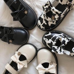 Women Cross-tied Platform Shoes Rivet Zapatos De Mujer Patent Leather Girls Shoes Star Buckle Mary Janes Shoes 2021 Lolita Shoes