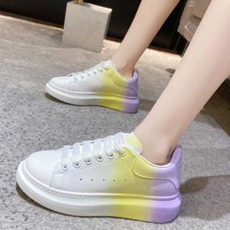 Leather White Shoes Women Sneakers 2021 Spring New Casual Shoes Multicolor Increase Thick Soles Woman Board Shoes Sneakers Y0907