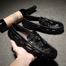 Crocodile Skin Pattern Men Loafer Shoes Leather Slip-on Flats Moccasins Handmade Man Casual Driving Shoes Drive Luxury Leisure