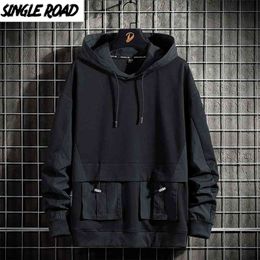 Single Road Mens Hoodies Men Spring Techwear Hip Hop Sweatshirt Japanese Streetwear Oversized Black Hoodie Men Plus Size 210818
