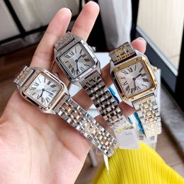 Orologi di marca di moda Donna Lady Girl Square Numeri arabi Quadrante Stile Acciaio Metallo Orologio da polso di buona qualità C65