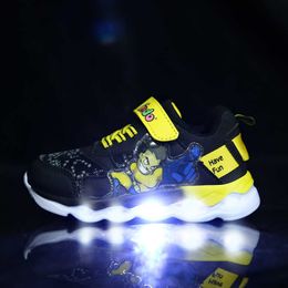 Boys Shoes Glowing Sneakers for Children Led Shoes Light Mesh Breathable Anime Characters Kids Boys Luminous LED Slippers G1025