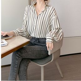 Fashion Vertical Stripes Chiffon Shirt Female Design Sense Tops Niche Woman s Blouses Basic Top Women Blouse 210427