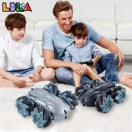 LBLA D866 4WD 2.4G Drift Stunt RC Car 360 Degree Rotating Remote Control Speed High Off-road Racing Car Vehicle Gift Kid Toys 211029