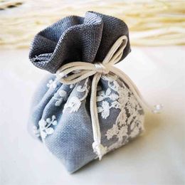 30pcs Packaging Gift Bags Cloth Gift Bag High Quality Thickened Drawstring Candy Dragees for Wedding Craft Packages Flower Box 210326