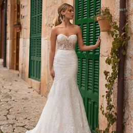 Beautiful Simple Bridal Mermaid Wedding Dress Appliques Lace Tulle Custom Made Backless Floor Length Strapless Vestido De Novia