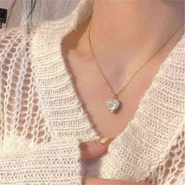 2021 New Trend Love Heart Shell Necklace for Women Mnimalist Clavicle Chain Choker Wedding Party Aesthetic Jewellery G1206