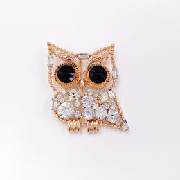 High quality Luxury Designer Men Women Pins Brooches alloy gold diamond Wise Owl Brooch for Suit Dress graduation Party Gift Rhinestone Fashion Jewellery halloween