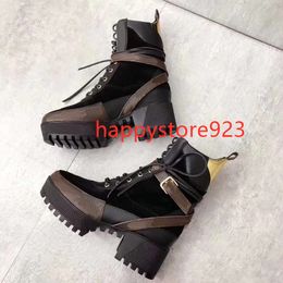 Women MAJOR Ankle Boots Fashion Lace up Platform Leather Martin Boot Top Designer Ladies Letter Print winter booties shoes 7195