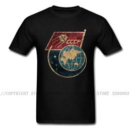 Sputnik 1 T-shirt Men Pride T Shirt Russia Tshirt Retro Design Mens Tees CCCP Tops Print C P Flag USSR Black Streetwear Cool 210322