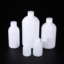 Lab Supplies Indoor laboratory HDPE plastic reagent bottle, sample bottle with protector, small mouth, 50-1000ml