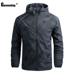 Garmenting 2020 Hoodies Men Lightweight Jackets Spring Autumn Windcoats Zipper Jacket Mens Outdoor Slim Casual Hooded Outerwear X0710