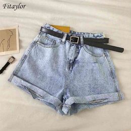 Fitaylor New Summer Women Vintage Wide Leg Hole Denim Shorts With Belt Casual Female Loose Solid Colour Blue Jeans Shorts 210323