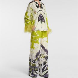 Qian Han Zi designer runway fashion two piece set Women's Long Sleeve Feather Top/Blouse+vintage Pattern print long pants Suit 210727