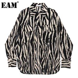 [EAM] Women Black Big Size Zebra Print Irregular Blouse Lapel Long Sleeve Loose Shirt Fashion Spring Autumn 1DD6887 21512