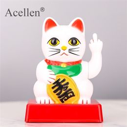 Lucky Cat WITH ATTITUDE Funny Middle Finger Shaking Hands Fortune Crafts Figurines Novelty Gift Resin 211108