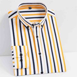 Men's Fashion Non-iron Stretch Soft Casual Striped Shirts Pocket-less Design Long Sleeve Standard-fit Youthful Button-down Shirt 210721
