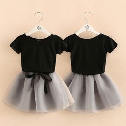 Summer 2-10 Years Kids Party Elegant Princess Solid Colour Bow T-Shirt+Lace Skirt 2 Piece Lace Gauze Baby Girl Dress Sets 210701