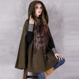 Johnature Women Blend Coats Embroidery Cloak Vintage Hooded Dark Green Winter Thick Chinese Style Women Blend Coats 210521
