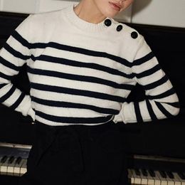 Women's Sweaters Rowling Chic Black White Striped Knitted Wool Woman Sweater Long Sleeve O-Neck Buttons Female Pullover Casual Vintage Lady