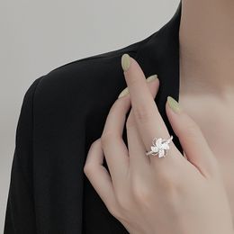 Ins Wind Rotatable Windmill Ring Women Novel Creative Flower-Shaped Wedding Rings Fashion Temperament Opening Adjustable Ring Female Gift Jewerly