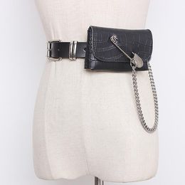 Bolsas de cintura Moda Mujeres Fanny Pack Mini Bag Irregular Cuadrado Metal Pin Cadena Cadena Damas Portátil Cartera Mujer