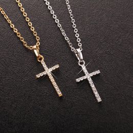 Mode Weibliche Anhänger Dropshipping Gold Schwarz Farbe Kristall Jesus Kreuz Anhänger Halskette Schmuck für Männer/frauen Großhandel