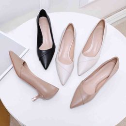 Women Shoes Spring Split Leather High Heels 4.5CM Point Toe Elegant Sexy Slip On Career Office Thin Heel Pumps 210520