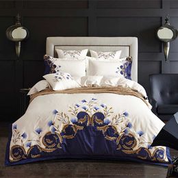 Luxury Chic Blue Embroidered Bedding set Egyptian Cotton Soft Bed set Duvet Cover Bed Sheet set 4/6Pcs US King Queen size 210721