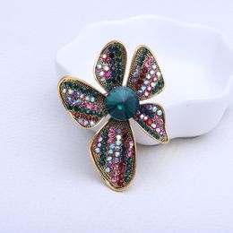 Pins, Brooches Beadsland Alloy Inlaid Rhinestone Brooch Fashionable High-end Clothing Accessories Pin Woman Gift MM-647