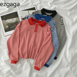Ezgaga Stripe T Shirts Women Autumn New Turn-down Collar Button Single Breasted Long Sleeve Tshirt Loose Drawstring Tops Casual 210430