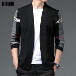 Top Grade Designer Brand Luxury Fashion Knit Cardigans Sweater Men Casual Trendy Coats Jacket Autum Winter Clothes 220301