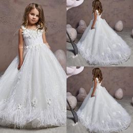 2022 Luxury Flower Girls Dresses For Weddings White Ivory Feather 3D Floral Sequined Lace Long Party Princess Children Girl Party Birthday Christmas Gowns