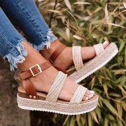 Summer Platform Shoes Casual Women Plus Size Sandals Buckle Strap Gladiator Thick Soled Open Toe Sandals Straw Weaving Shoes Y0305