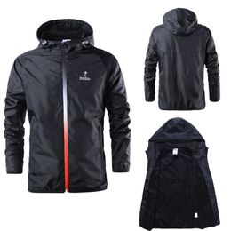 Men Hooded Riding Raincoat Poncho Waterproof Motorcycle Clothes Rain Jacket Tops Cover Outdoor Rainwear Impermeable Trench Coat 2103205665