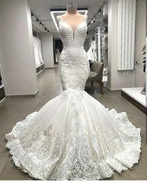 Vintage Design Lace Mermaid Wedding Dresses 2022 Plus Size Appliques Sweep Train Bridal Party Gowns Arabic Dubai Robe De Mariee