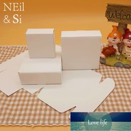 White Paper Gift Box Handmade Soap Wedding Party Favor Candy Craft Cookies Packaging Plain Boxes Free