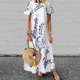 Plus Size Casual Maxi Dress Women Summer O-Neck Short Sleeve Print Big Swing Long Lady Pocket Loose es Vestidos 210522