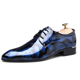 2024 Top Mens Leather Dress Shoes British Printing Navy Bule Black Brow Oxfords Flat Office Party Wedding Round Toe GAI513