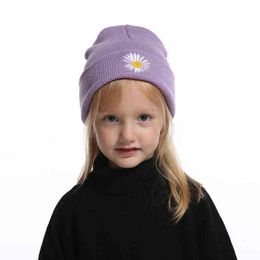 Warm Knitted Kids Beanie Hat Baby Cute Daisies Flower Embroidery Cap Parent Child Autumn Winter Hat Girls Boys Bonnet Y21111